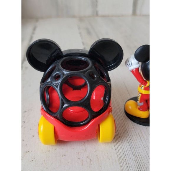 Mickey Mouse race car track helmet playset toy figure red 28 - Picture 8 of 14